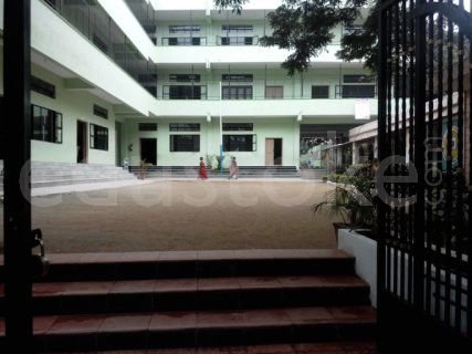 P N S School