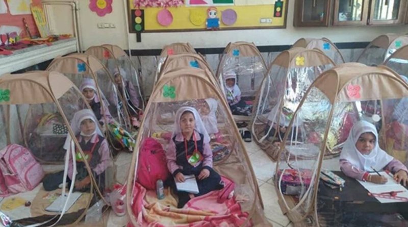 A photo from a school in Iran that reopened after 7 months gets netizens talking