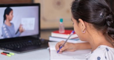 Education dept decides to stop online classes