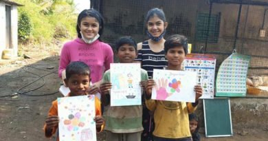Two girls aged 11 and 14 from Pune teach migrant workers’ children in Bhiwandi