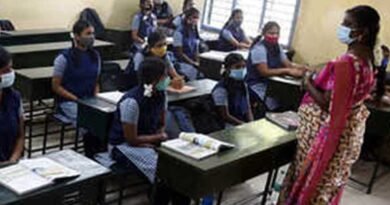Teachers in Haridwar schools will not be permitted to use phones during working hours