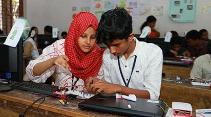 1.2 mn Kerala students in 2,000 schools to benefit from 9,000 robotic labs
