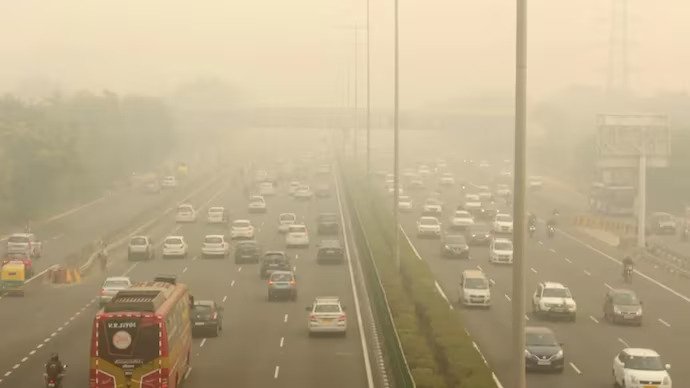 Nightly high pollution in Delhi caused by biomass burning emissions, finds IIT Kanpur study